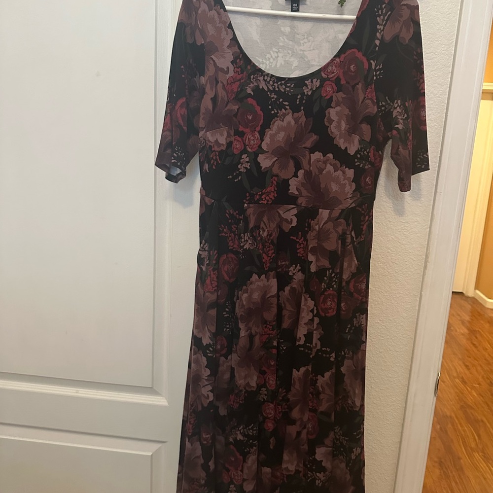 Torrid Red and Brown floral Sheath Dress 3/4 Sleeve Scoop Neck